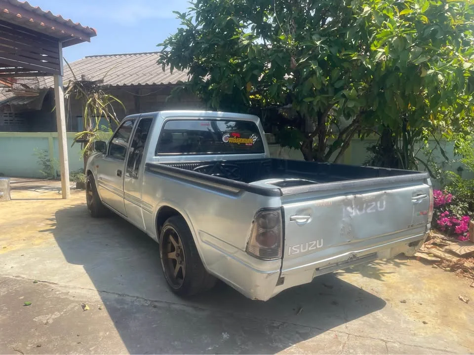 1997 Isuzu Faster Dragon Eyes III 2