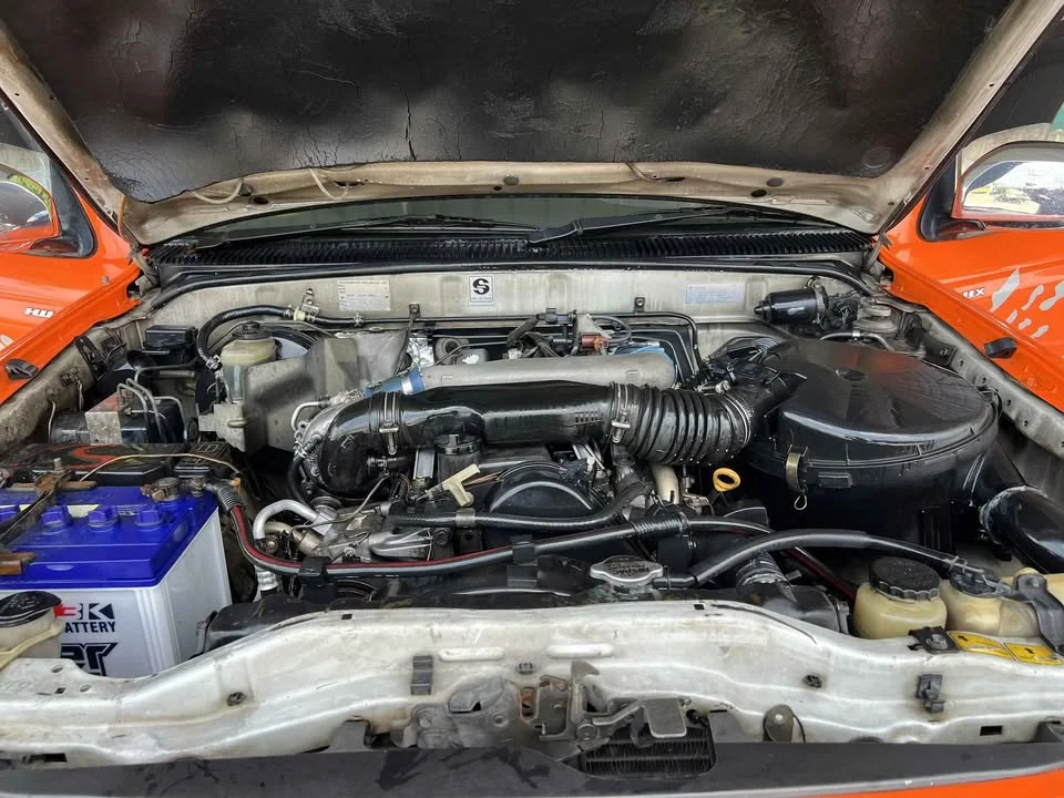 2002 Toyota Hilux Tiger VI 2