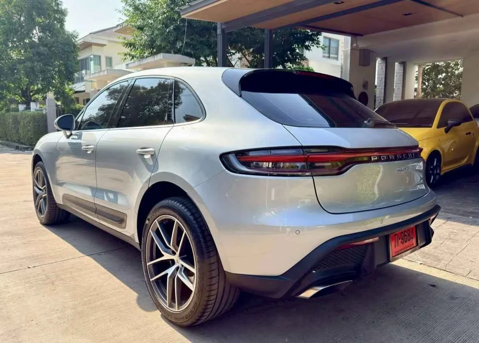 2022 Porsche Macan I 2