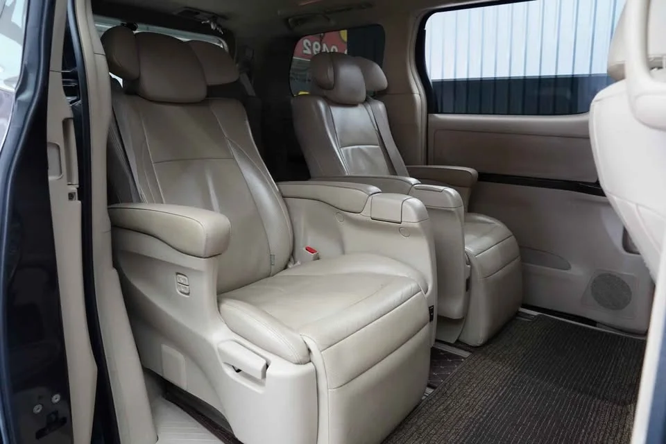 2012 Toyota Alphard, Vellfire II (AH20) 3