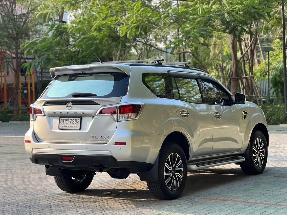 2018 Nissan Terra 3