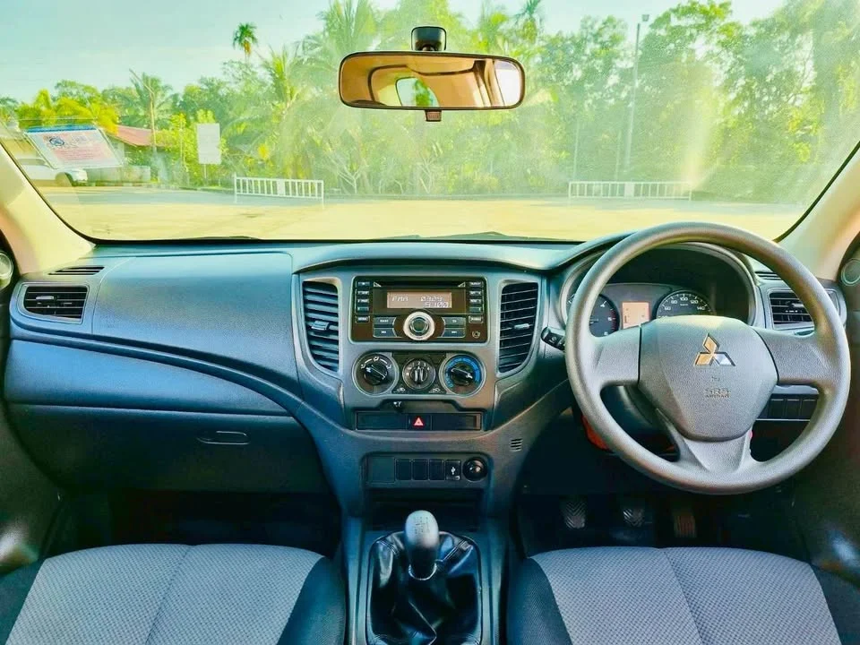 2019 Mitsubishi Triton V 3