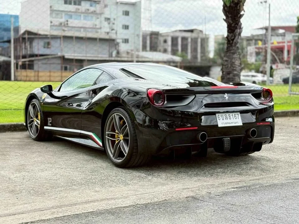2018 Ferrari 488 3