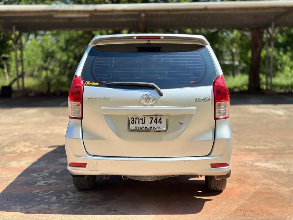 2013 Toyota Avanza II 3