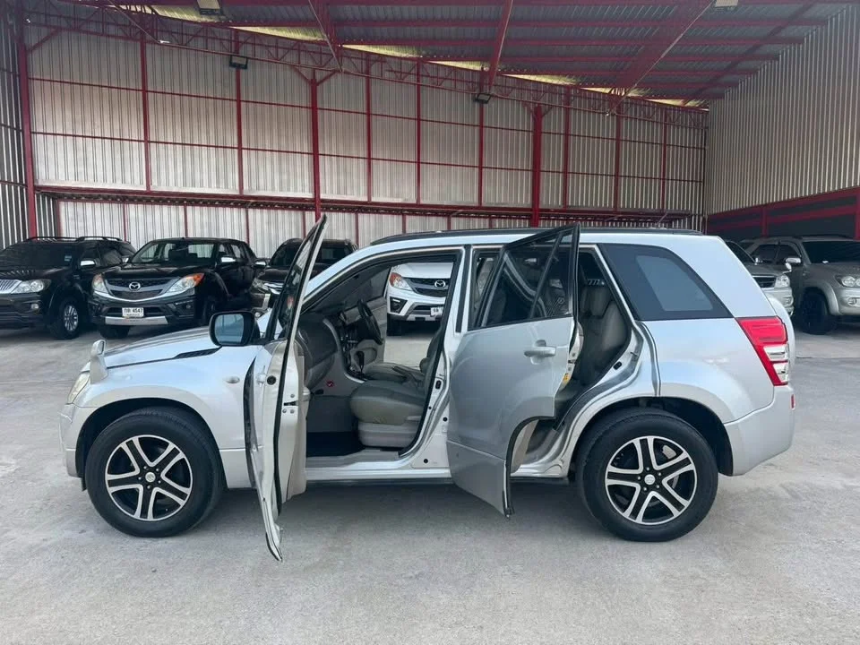 2008 Suzuki Grand Vitara III 3