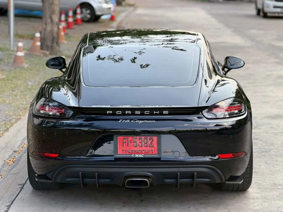 2018 Porsche 718 Boxster and Cayman IV 2