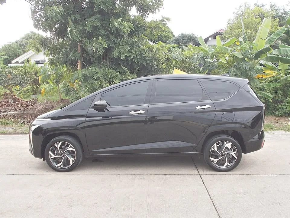 2023 Hyundai Stargazer KS 3