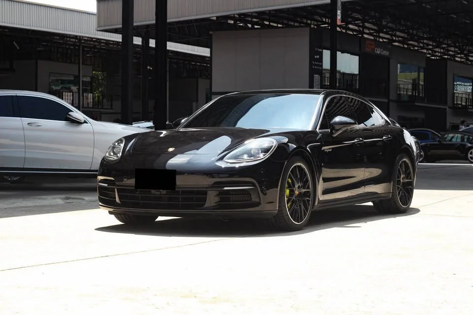 2017 Porsche Panamera II 3