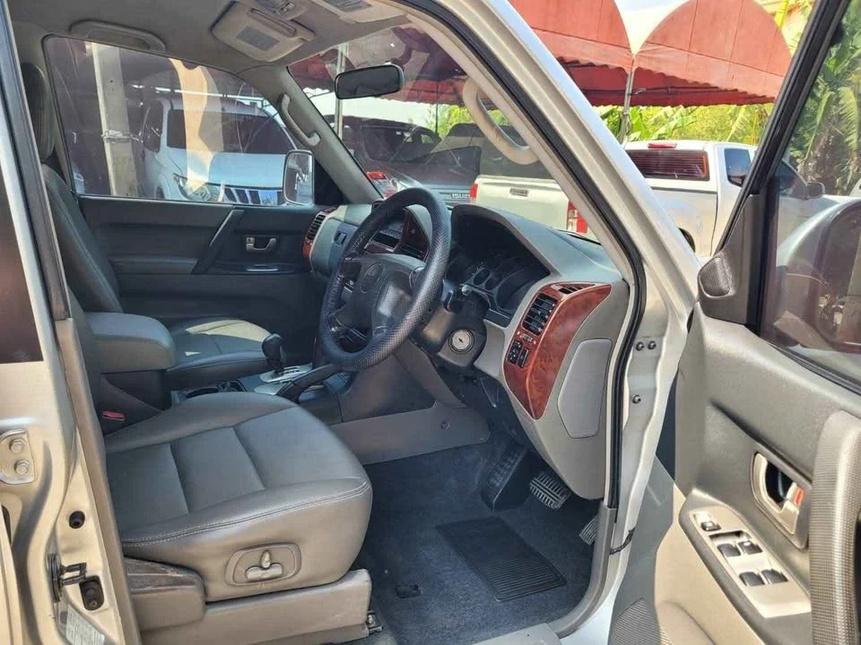 2004 Mitsubishi Pajero III 3