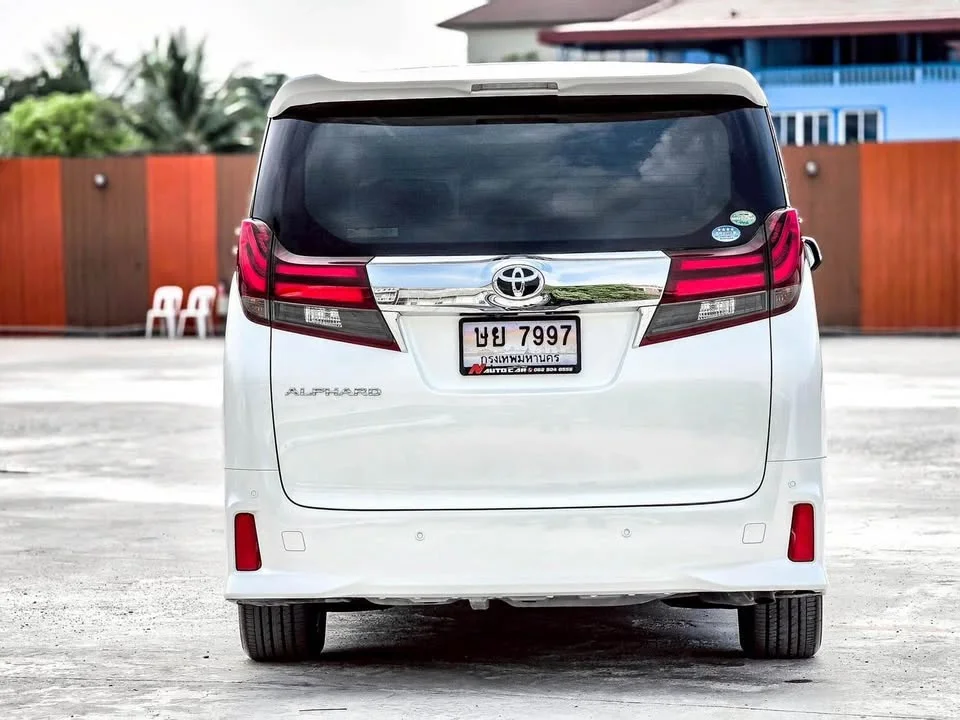2016 Toyota Alphard, Vellfire III (AH30) 3