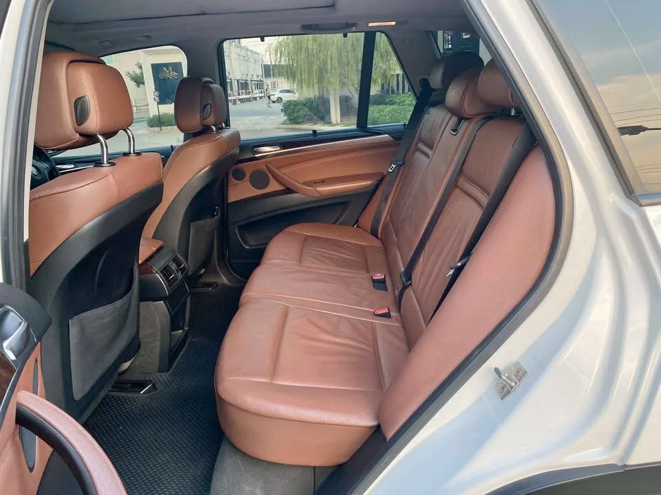 2011 BMW X5 E70 3