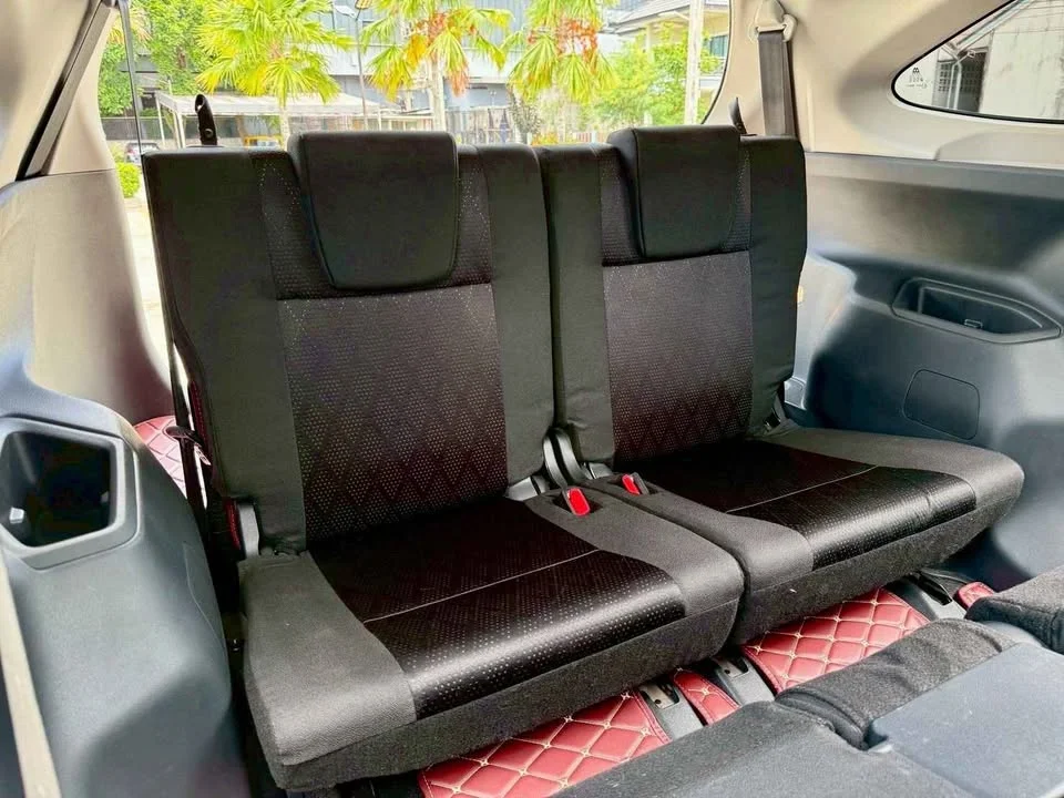 2023 Toyota Veloz III 2