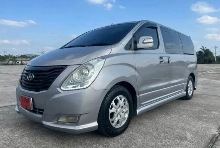 2011 Hyundai H-1 II 3