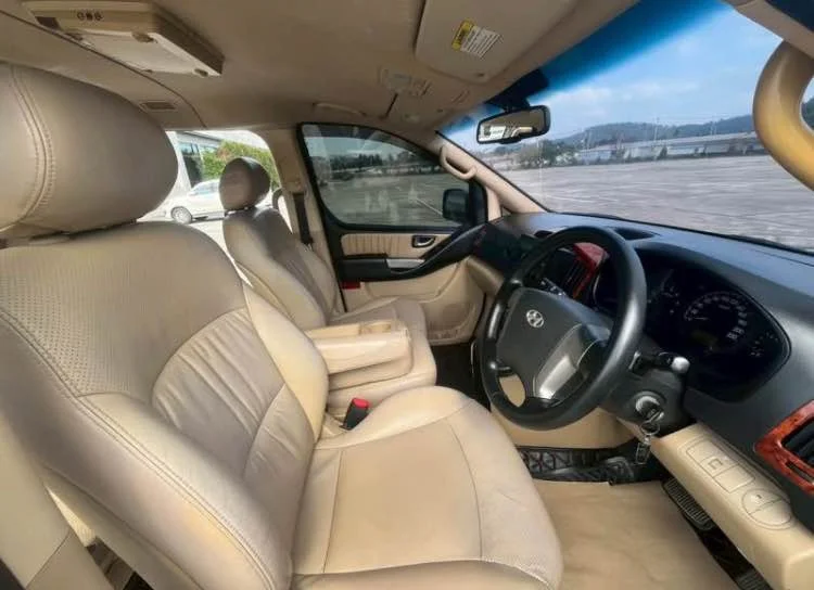 2011 Hyundai H-1 II 2