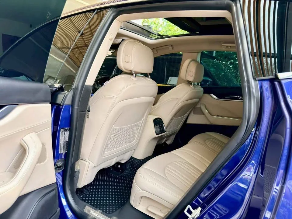 2017 Maserati Levante Tipo M161 2