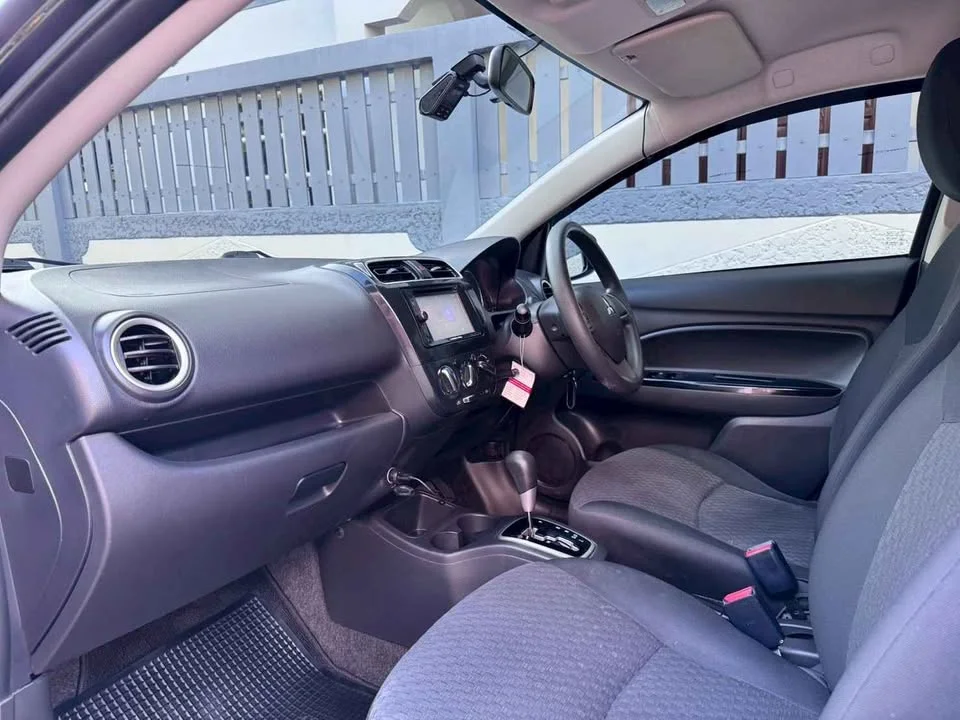 2016 Mitsubishi Mirage VI 2