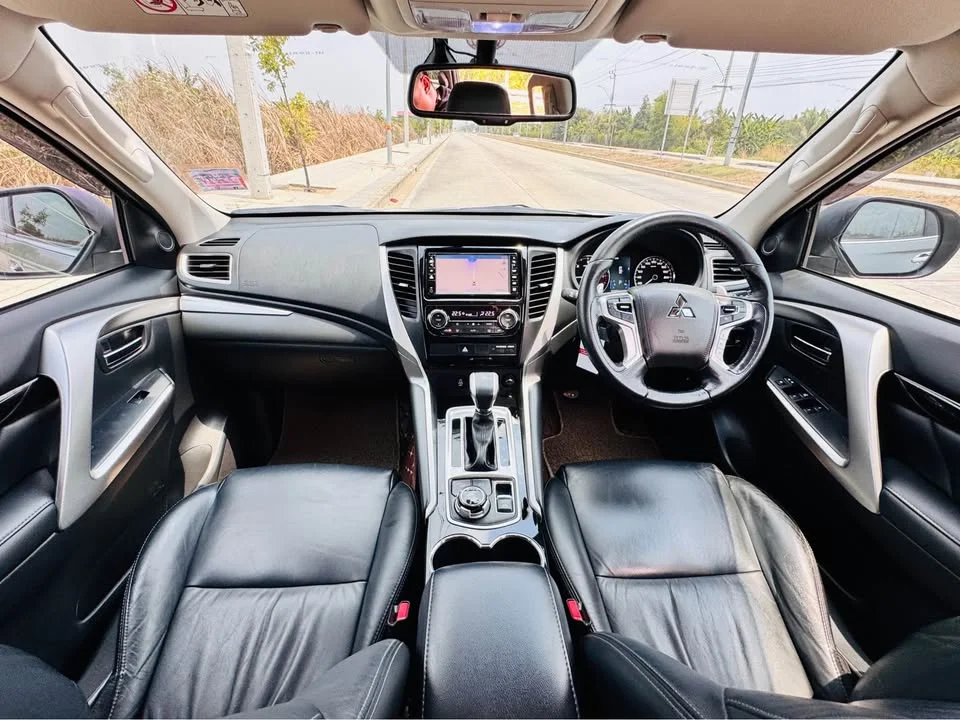 2018 Mitsubishi Pajero Sport III 3
