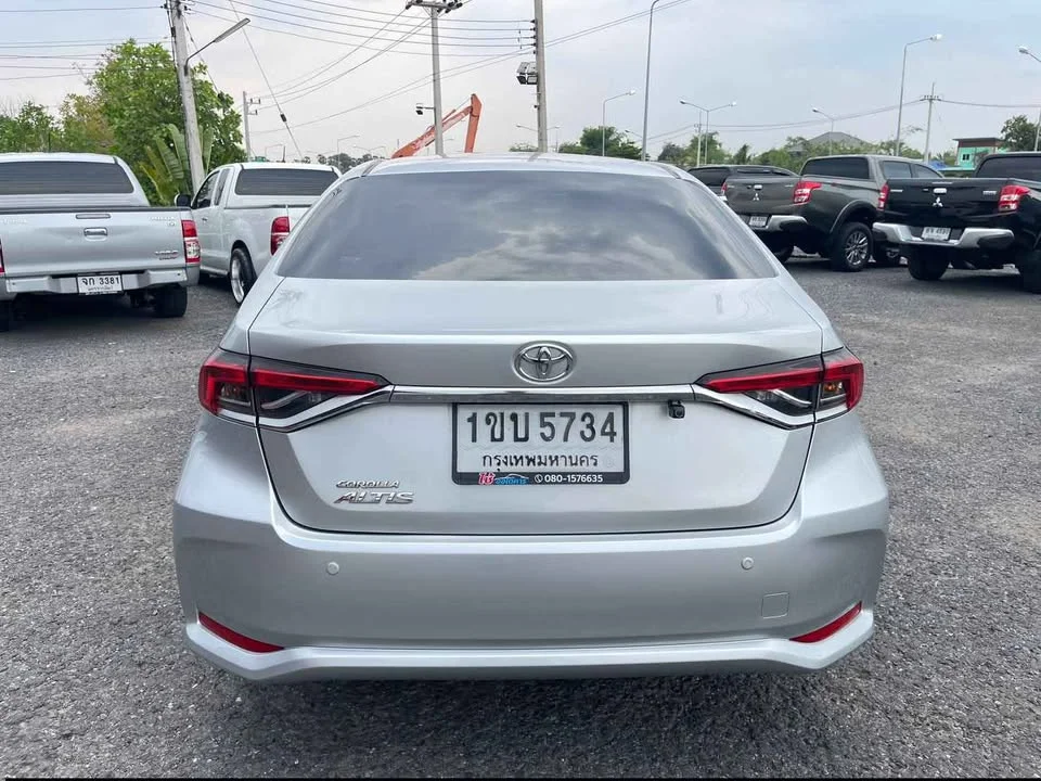 2020 Toyota Corolla Altis XII (E210) 3