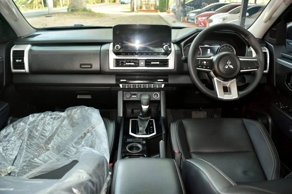 2025 Mitsubishi Triton VI 3