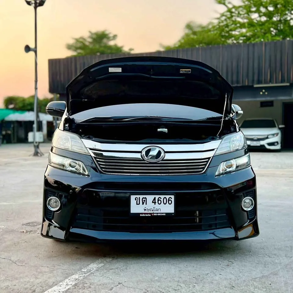 2013 Toyota Alphard, Vellfire II (AH20) 3