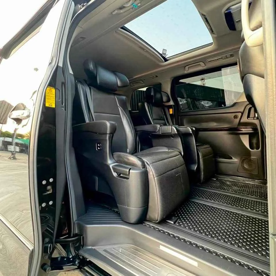 2013 Toyota Alphard, Vellfire II (AH20) 3