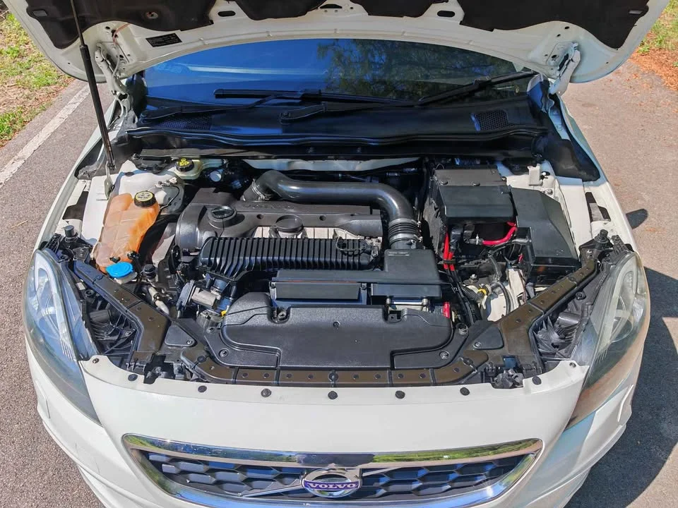 2014 Volvo V40 II 3