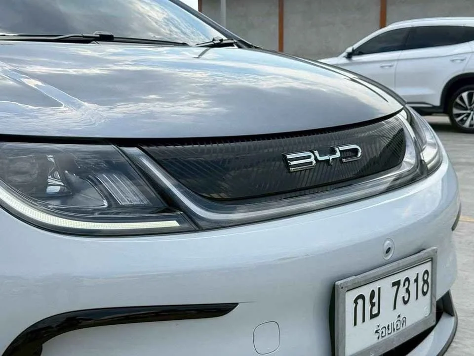 2023 BYD Dolphin 2