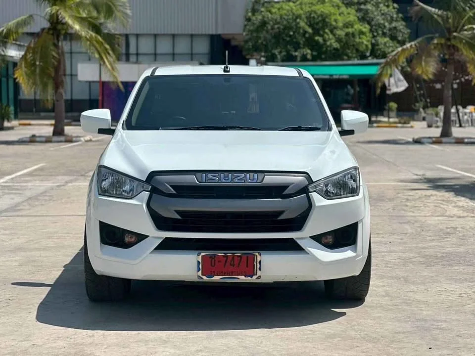 2020 Isuzu D-Max III (RG) 3