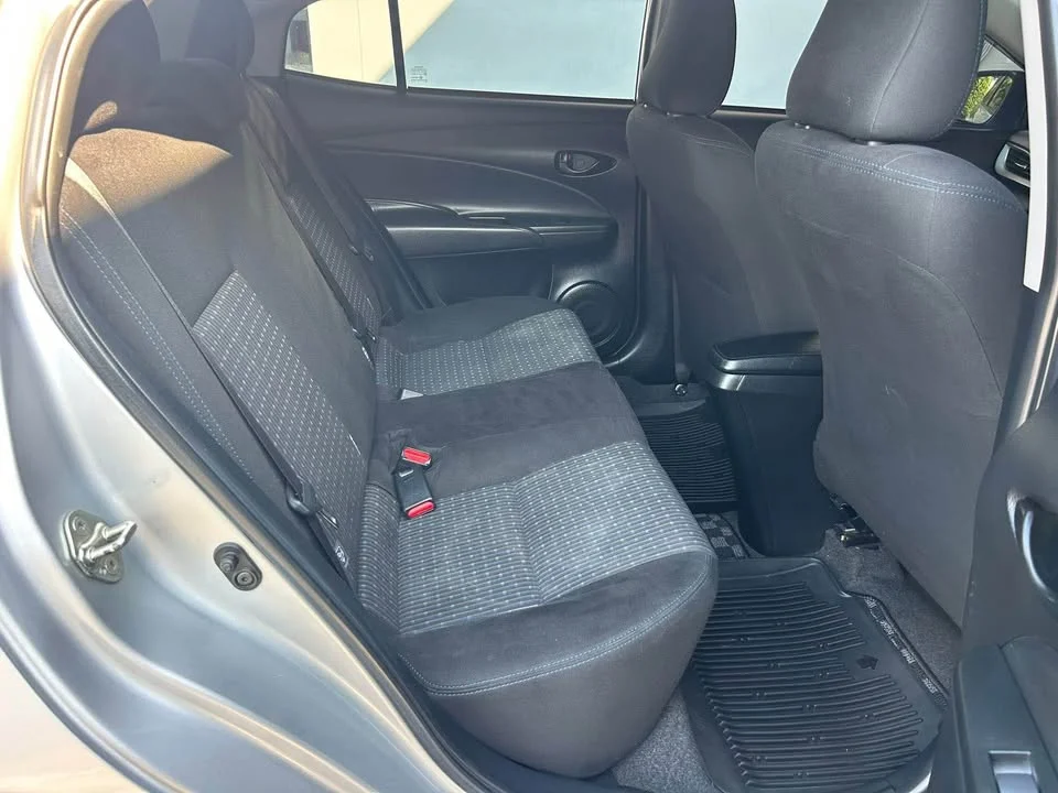 2017 Toyota Yaris ATIV III 2