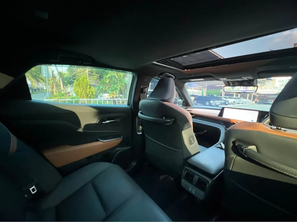 2024 Toyota Crown XVI (S235) 2