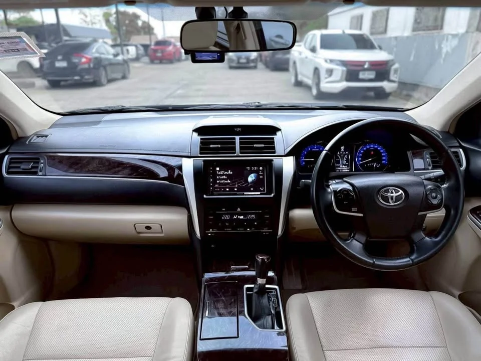 2017 Toyota Camry VII (XV50) 3