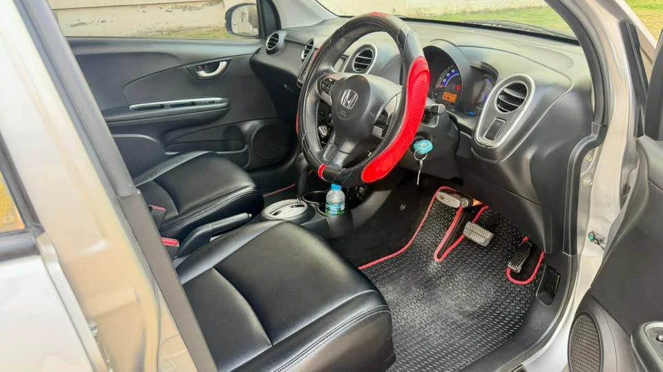 2014 Honda Mobilio II 3