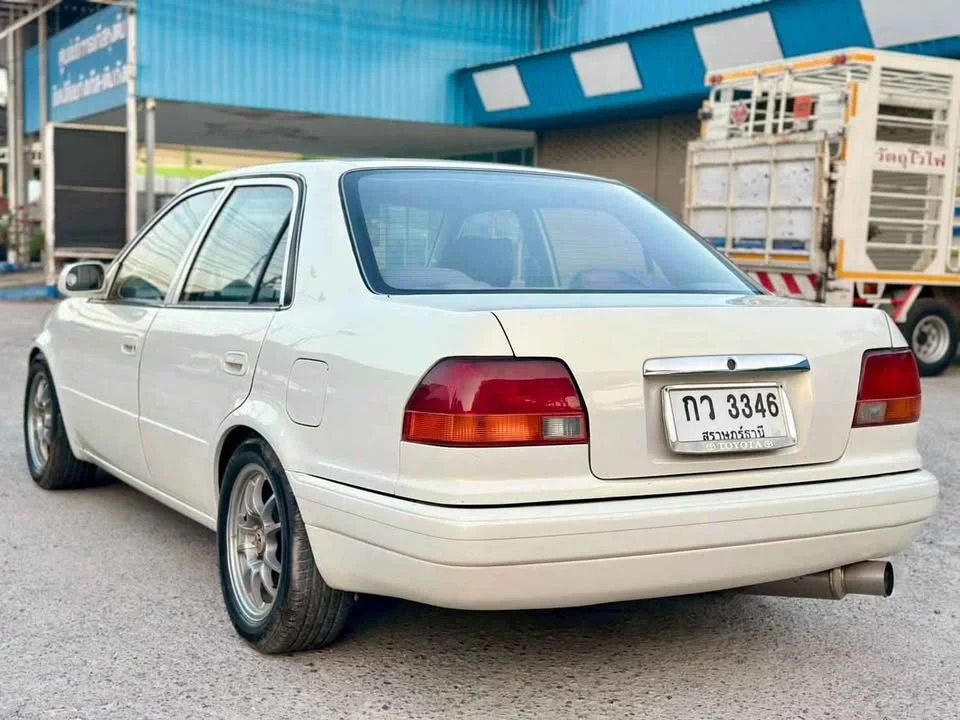 1997 Toyota Corolla Altis VIII (E110) 3