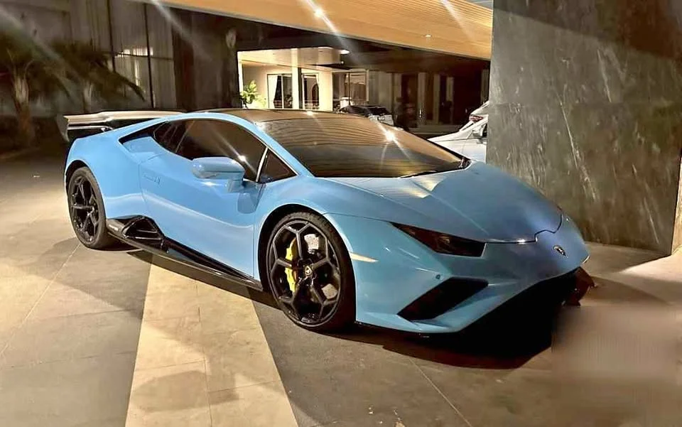 2022 Lamborghini Huracan 2