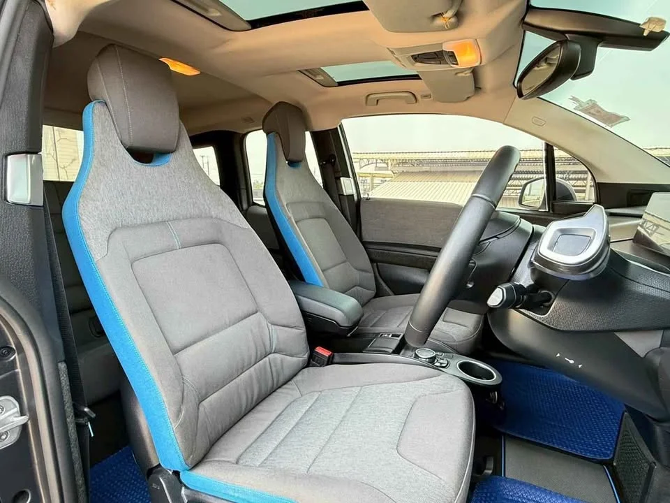 2015 BMW i3 I01 3
