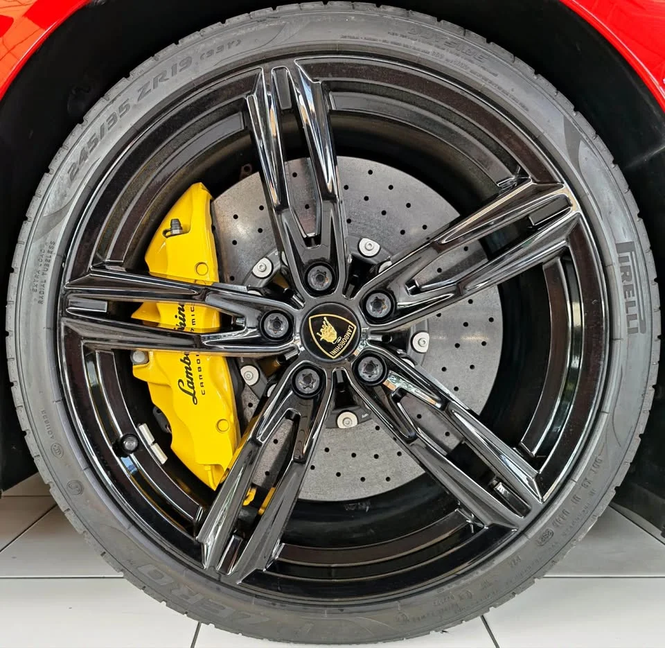 2022 Lamborghini Huracan 3