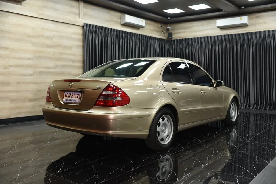 2004 Benz E-Class W211 2