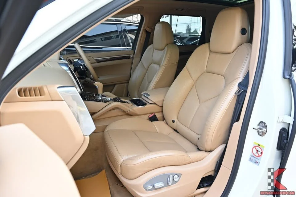 2012 Porsche Cayenne II 2