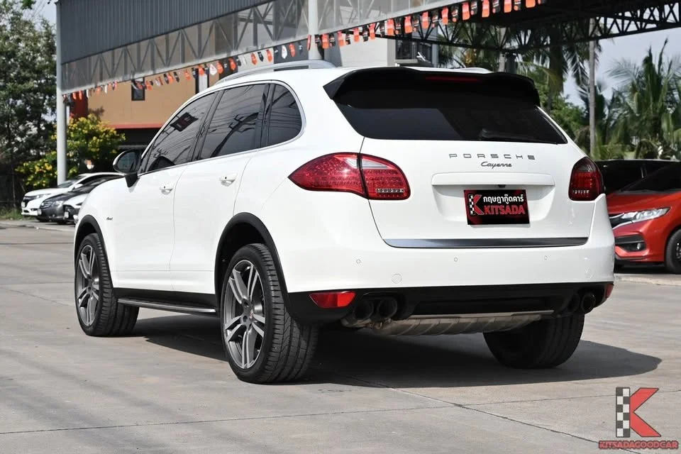 2012 Porsche Cayenne II 3