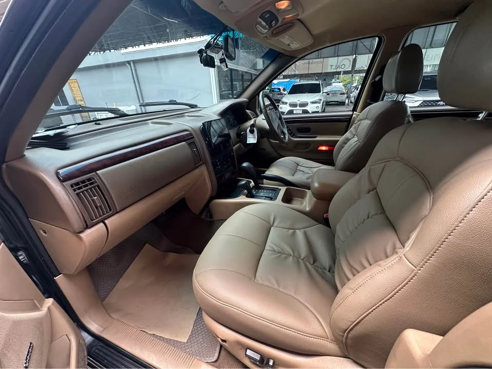 2001 Jeep Grand Cherokee WJ 2