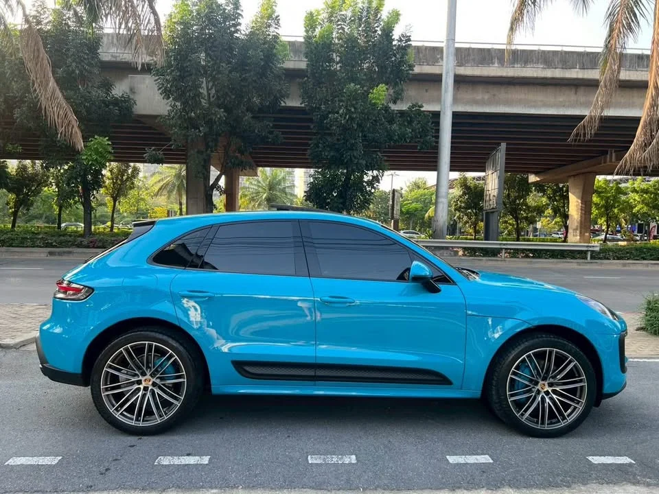 2023 Porsche Macan I 3