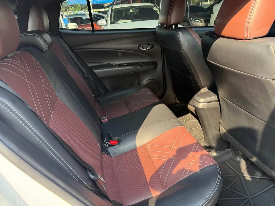 2022 Toyota Yaris III 2