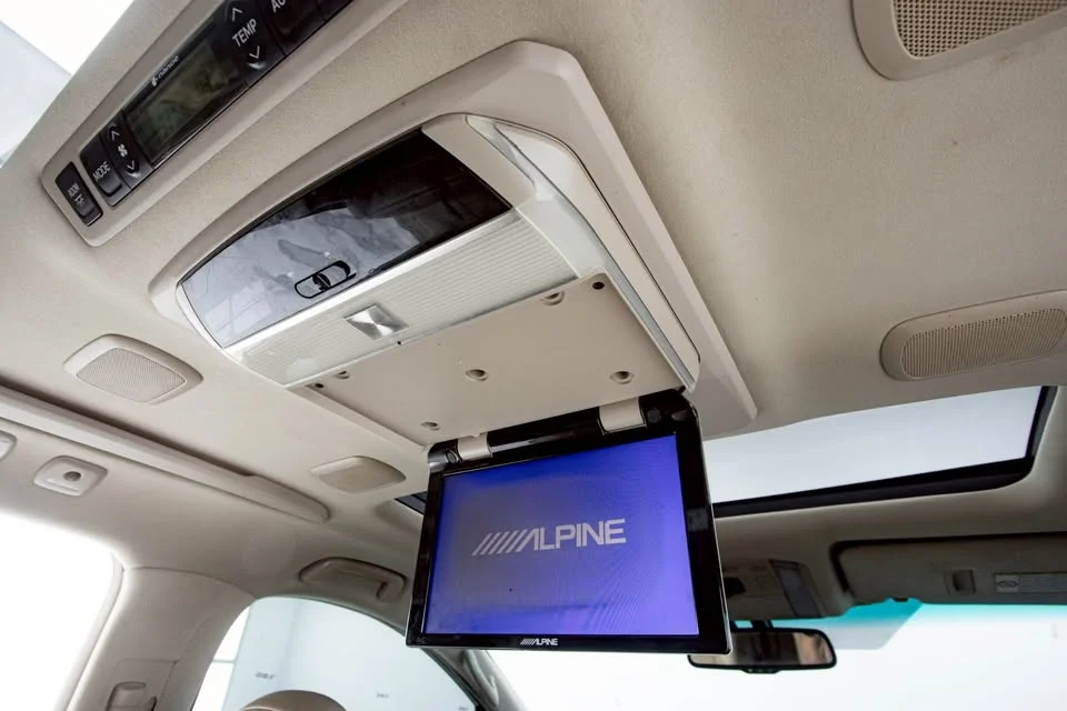 2015 Toyota Alphard, Vellfire II (AH20) 3