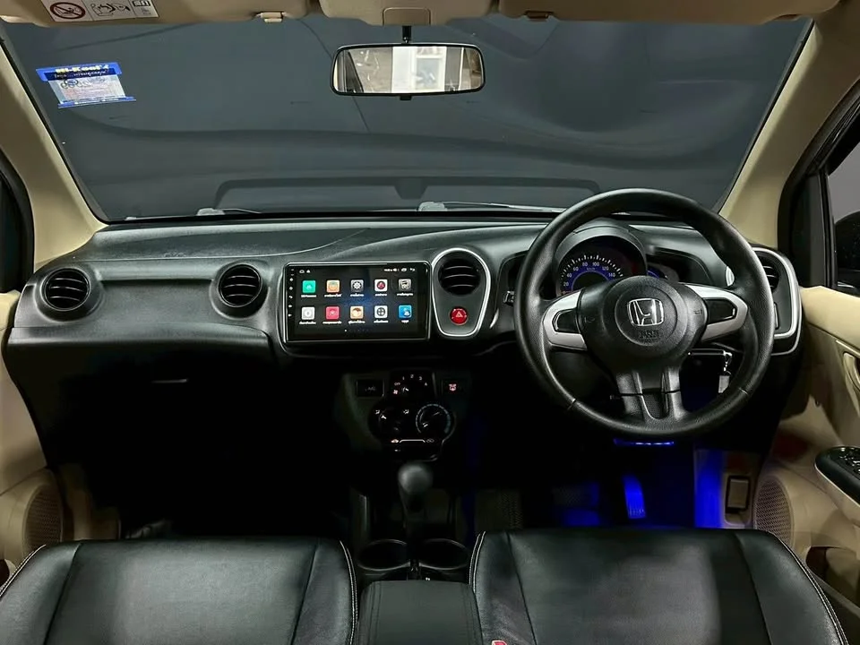2016 Honda Mobilio II 3