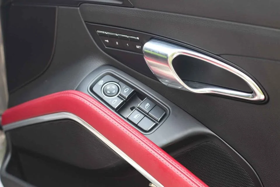2018 Porsche 718 Boxster and Cayman IV 2