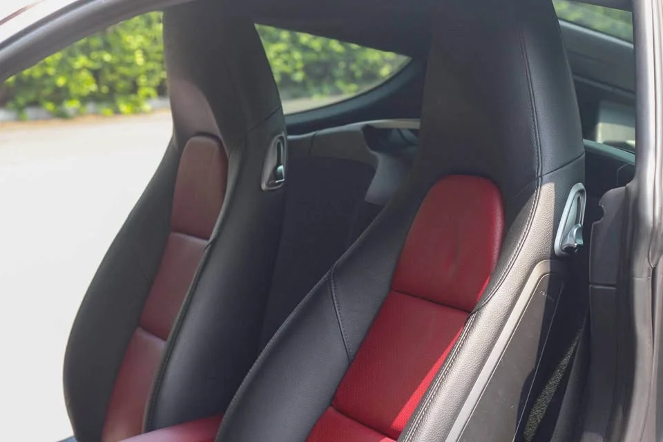 2018 Porsche 718 Boxster and Cayman IV 3