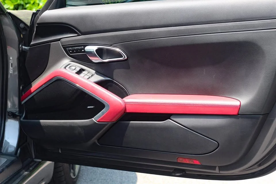 2018 Porsche 718 Boxster and Cayman IV 2