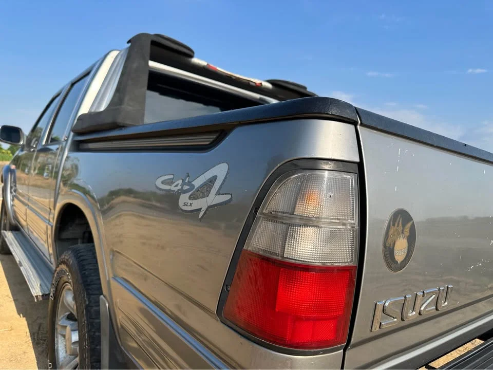 2004 Isuzu Faster Dragon Eyes III 3
