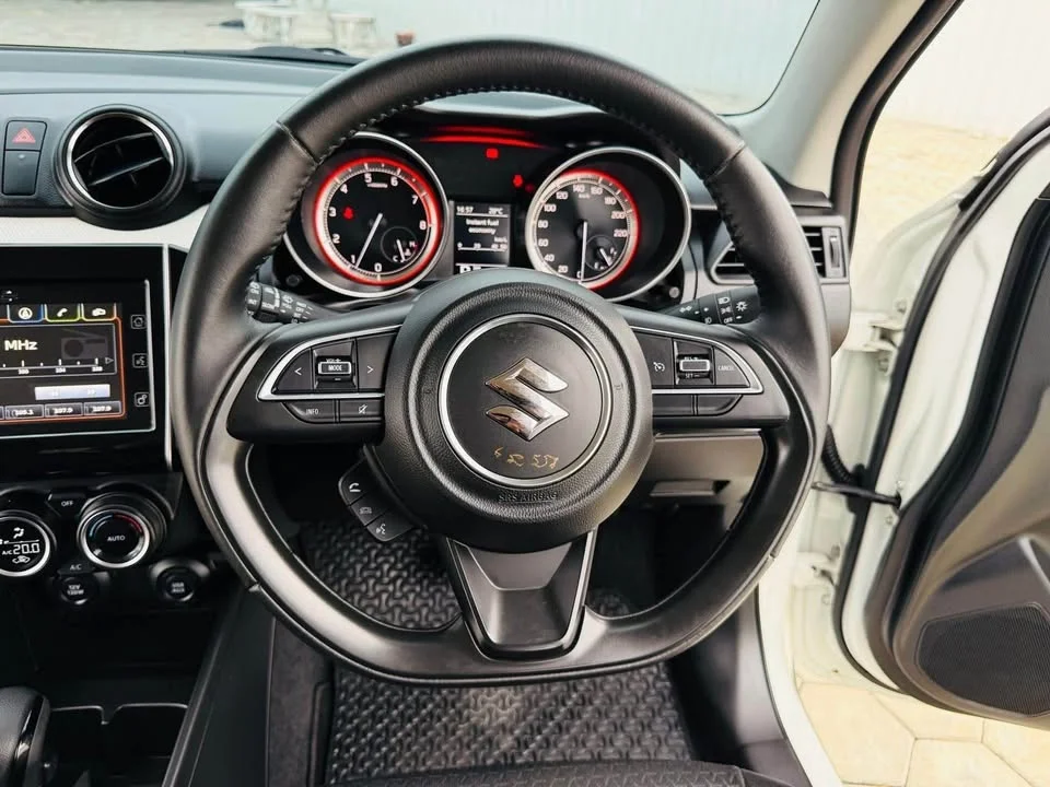 2018 Suzuki Swift III 2