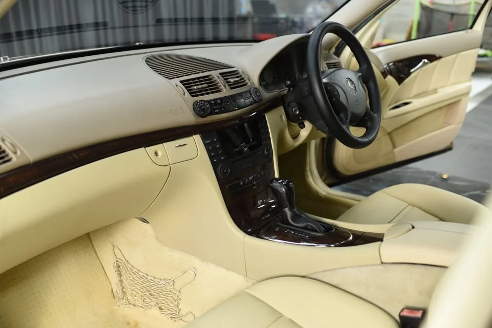 2004 Benz E-Class W211 2